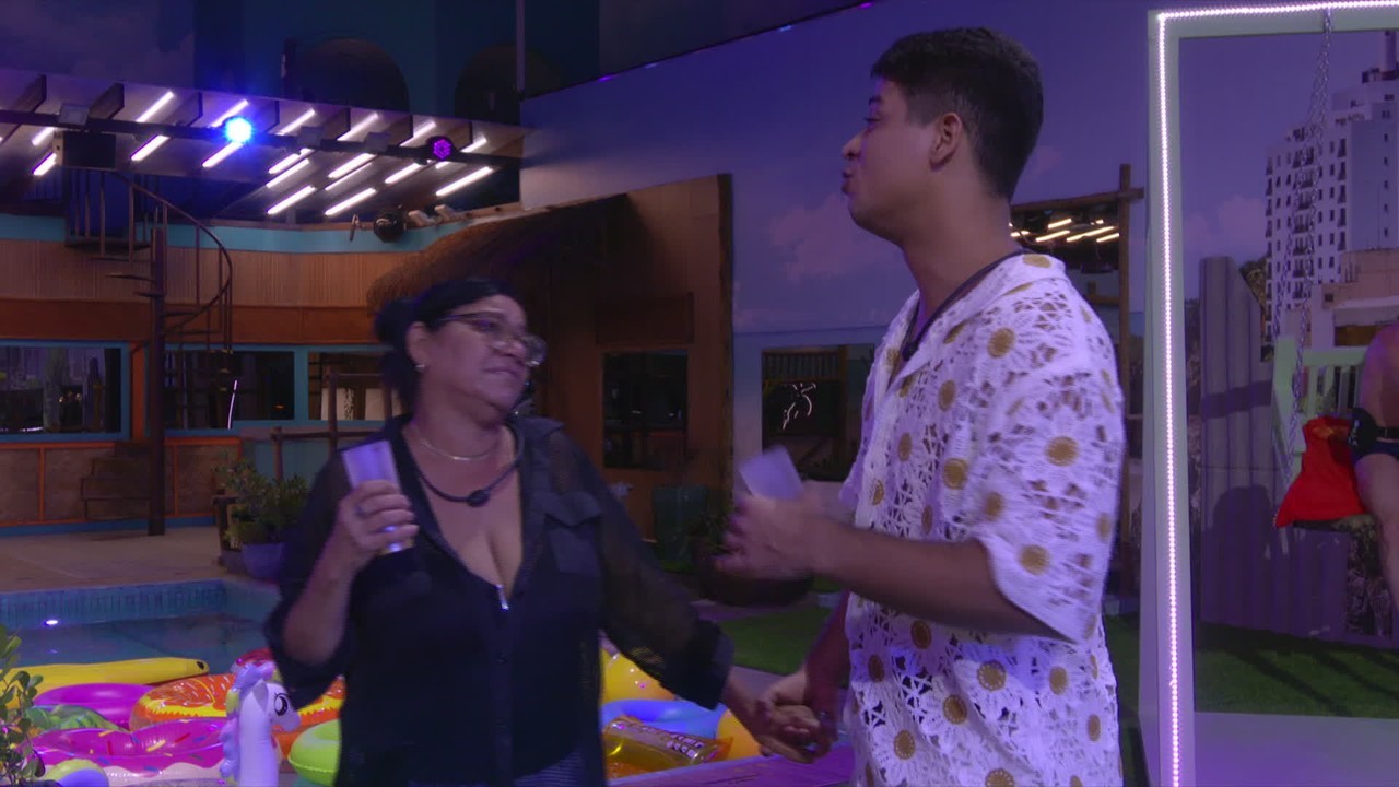 Delma chora em desabafo com Guilherme em Pool Party: 'Só queria minha alegria de volta'
