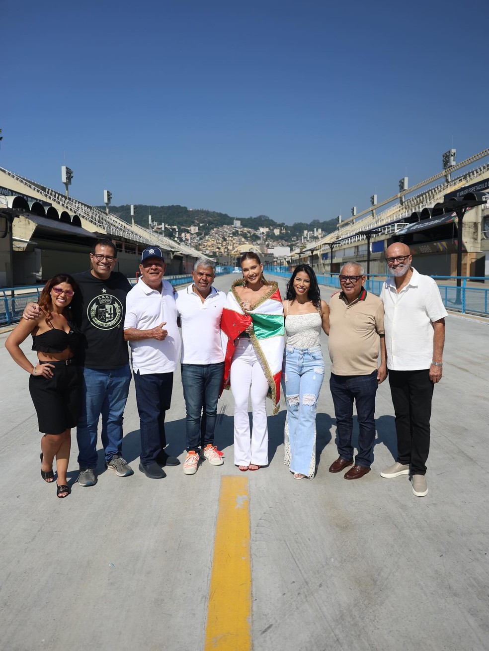 Virginia é a nova rainha de bateria da Grande Rio — Foto: Instagram