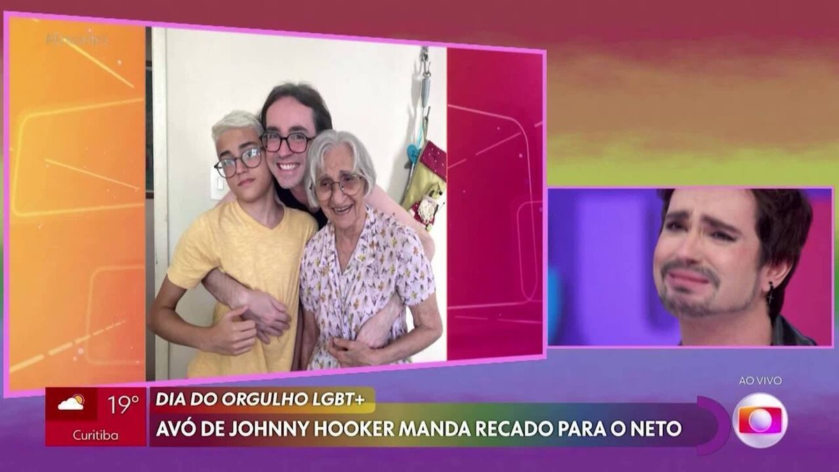 Avó de Johnny Hooker manda mensagem recado para o neto