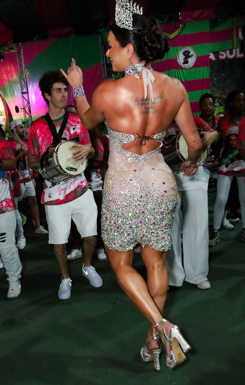 Juju volta ao Carnaval em 2024 — Foto: Clayton Felizardo / BrazilNews