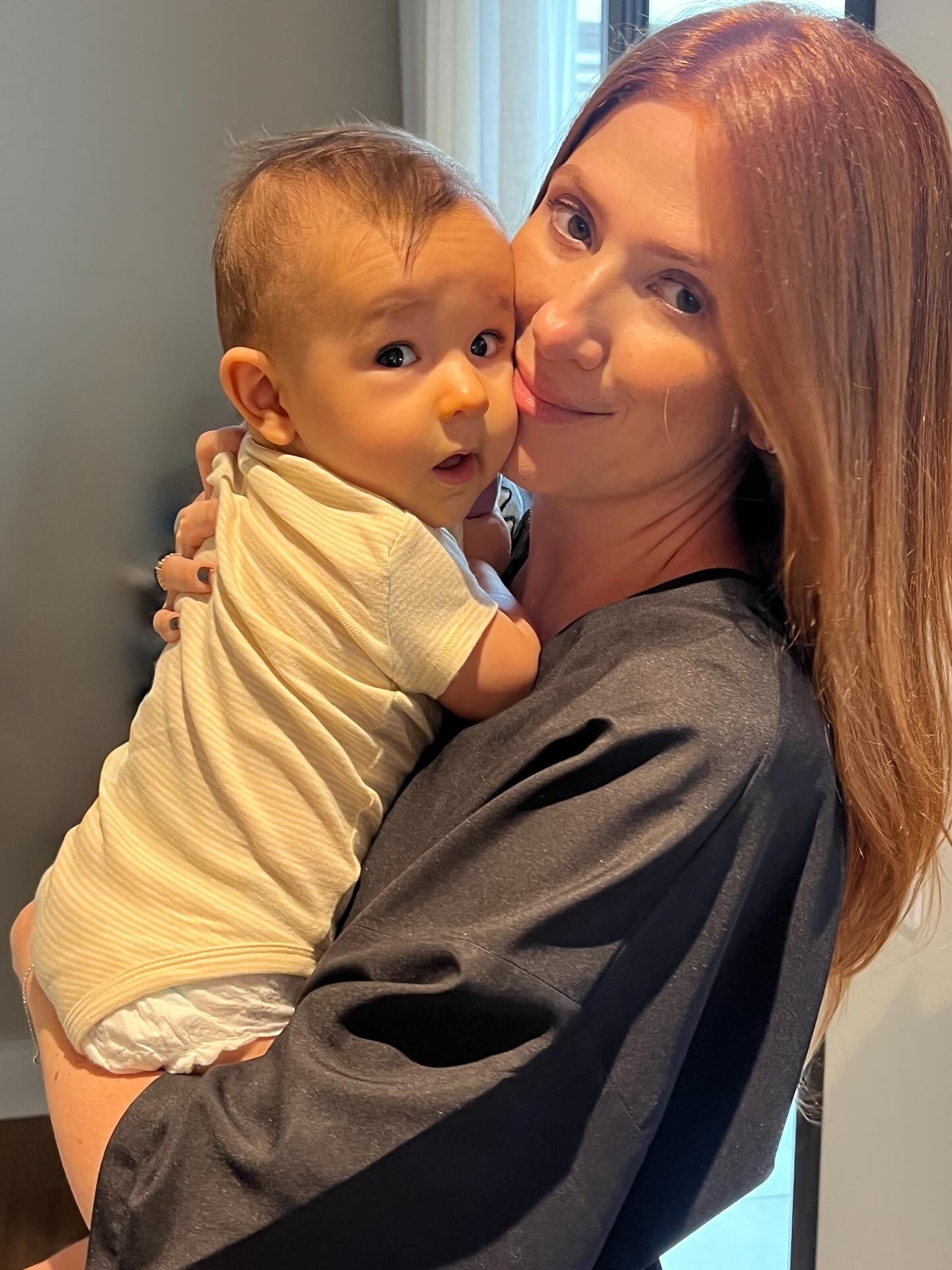 Dani Calabresa fala do desejo de ter mais um filho e revela que congelou óvulos: 'Tá no freezer com os nuggets'
