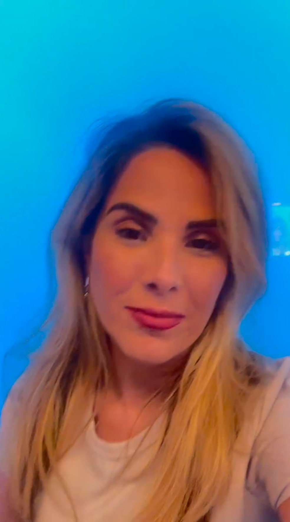 Wanessa Camargo espera a irmã Clara — Foto: Reprodução/Instagram