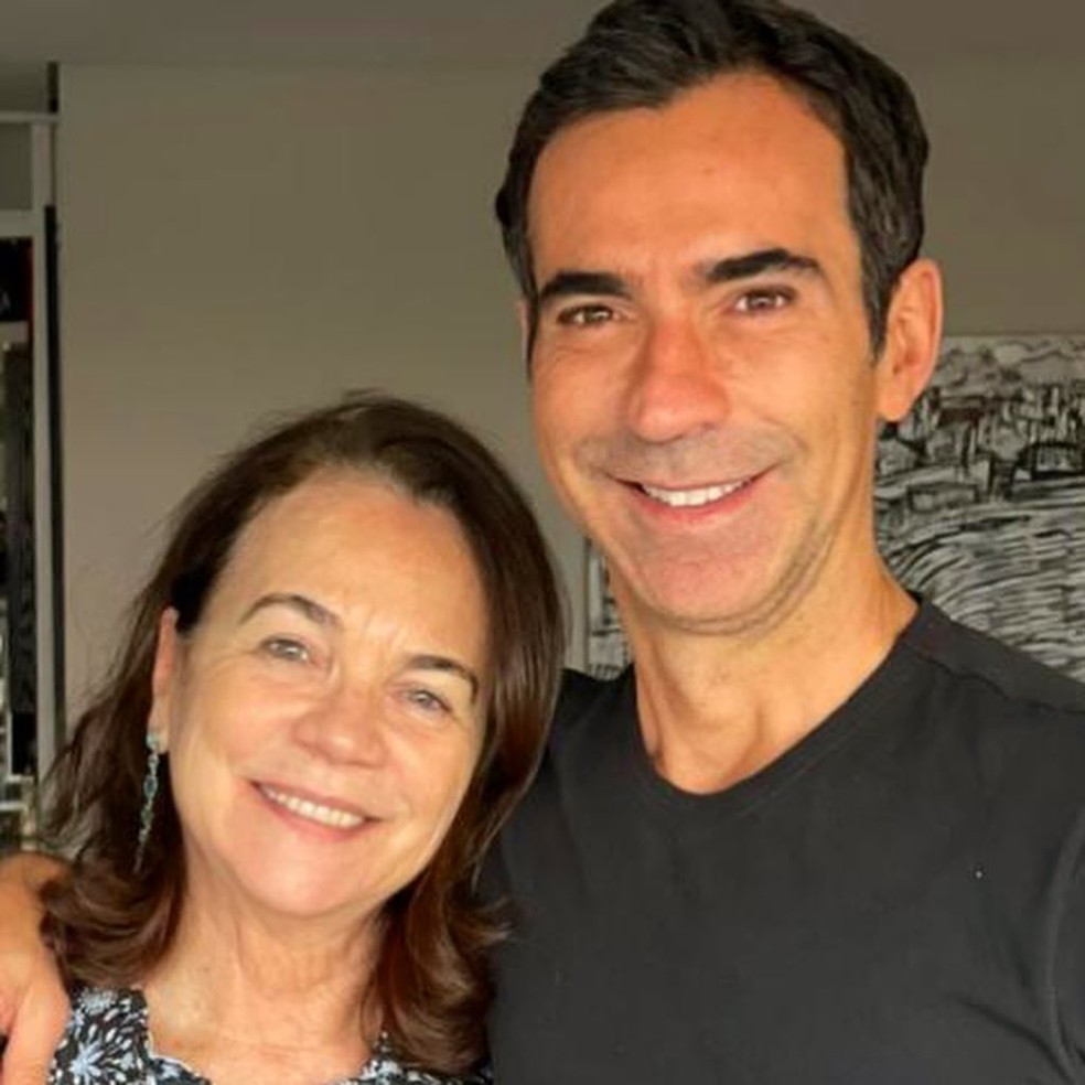 Cesar Tralli se despede da mãe, Edna Tralli, que morreu em acidente aéreo: 'Lição de vida'