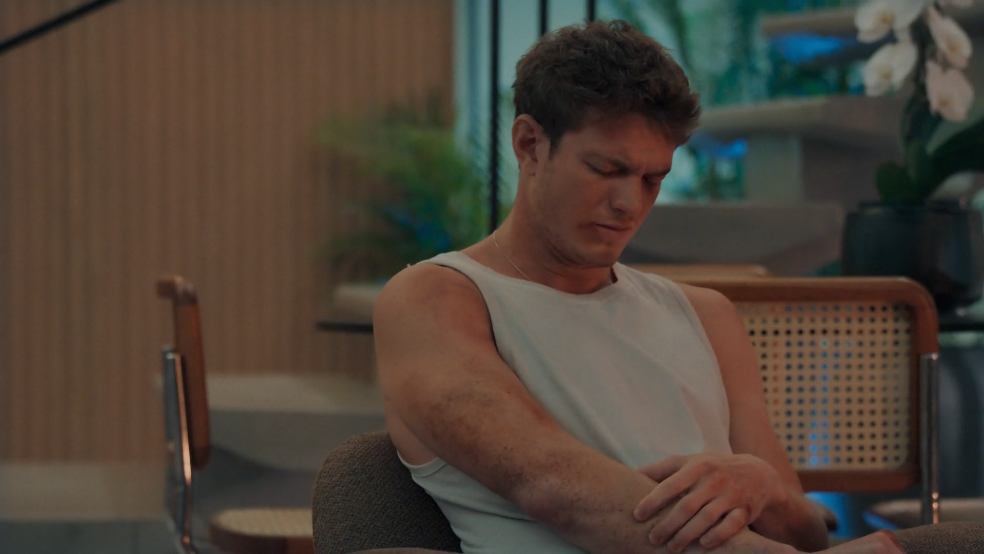 Três Graças: Ferette detona Leonardo