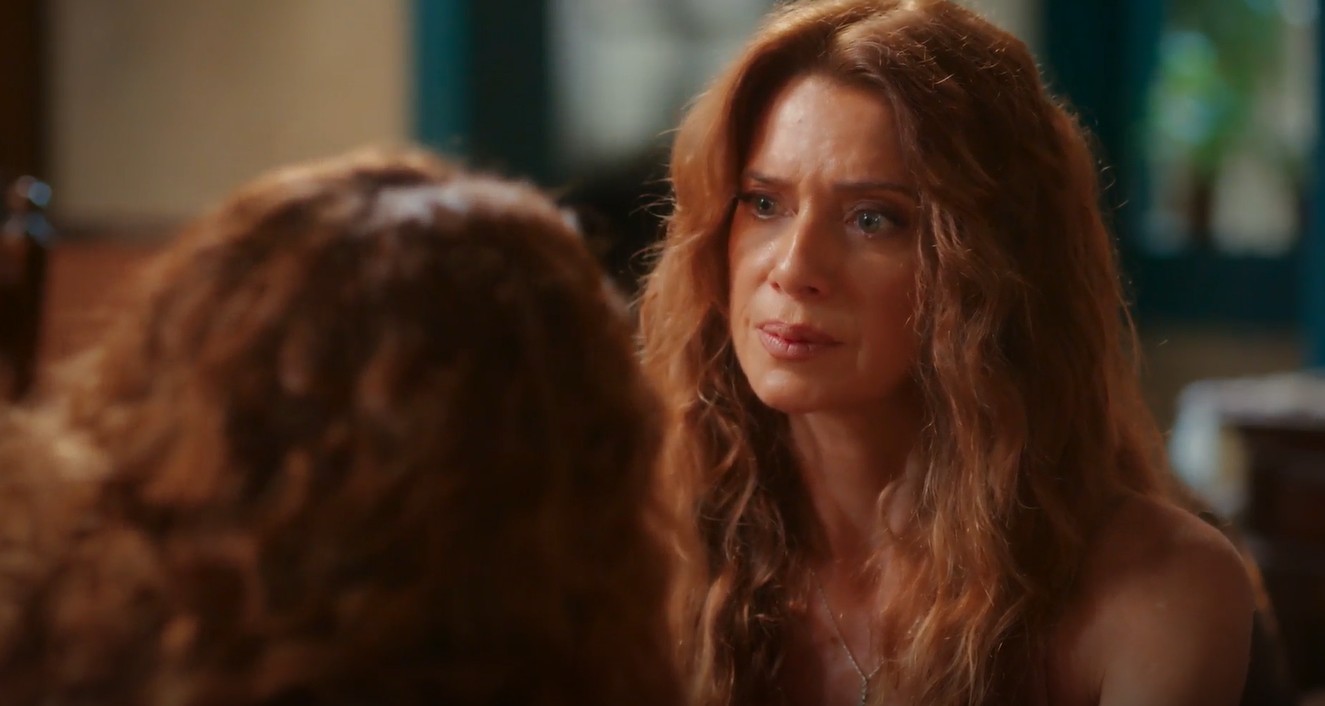 Em Coração Acelerado, Agrado rebate Janete sobre João Raul: 'Não acreditou na minha verdade'