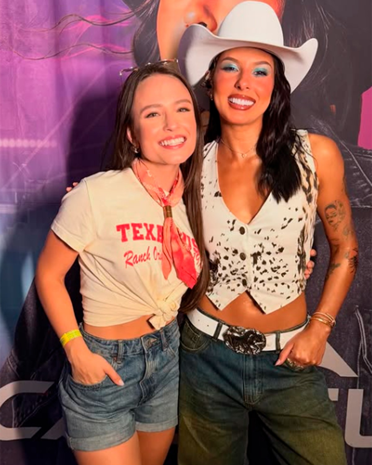 Larissa Manoela compartilha encontro com Ana Castela em show