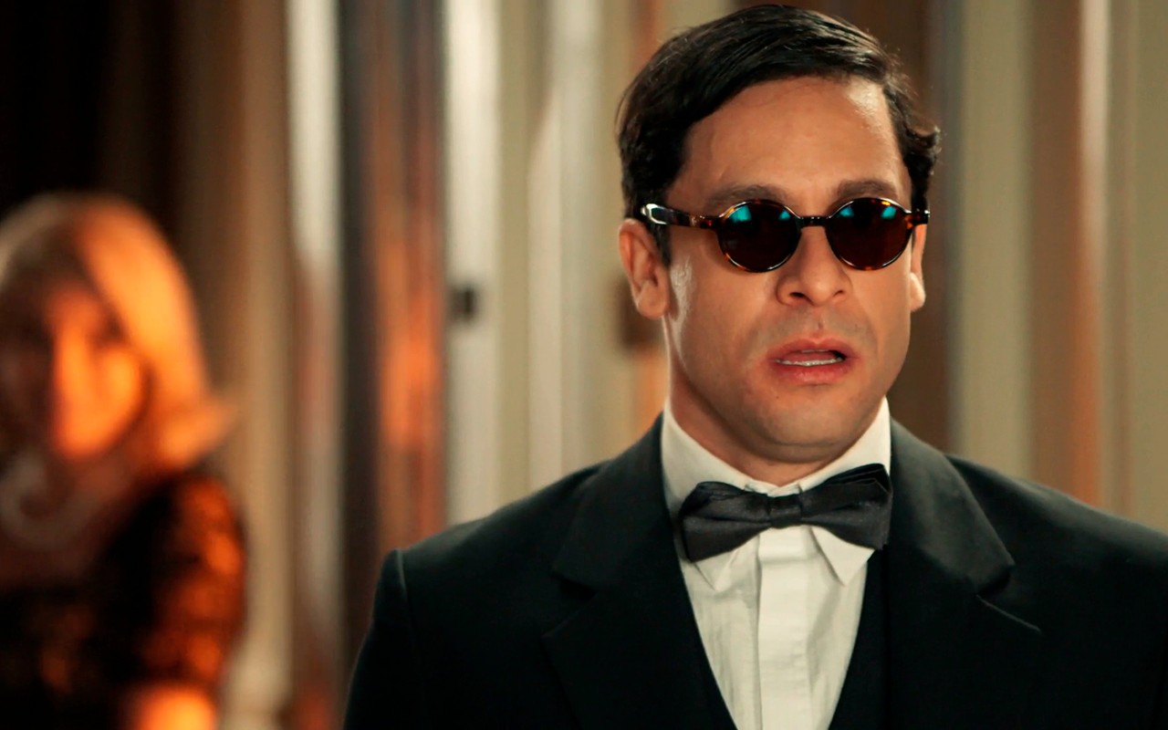 Êta Mundo Melhor!: Celso fica chocado ao descobrir que Sandra está viva