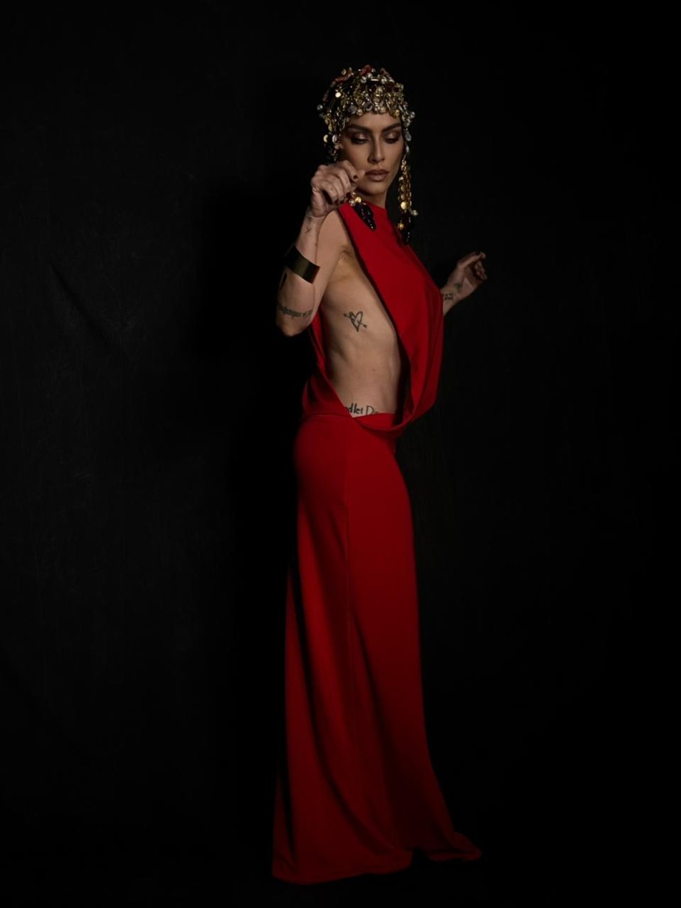 Baile da Vogue: veja os looks dos famosos para o evento | Gshow