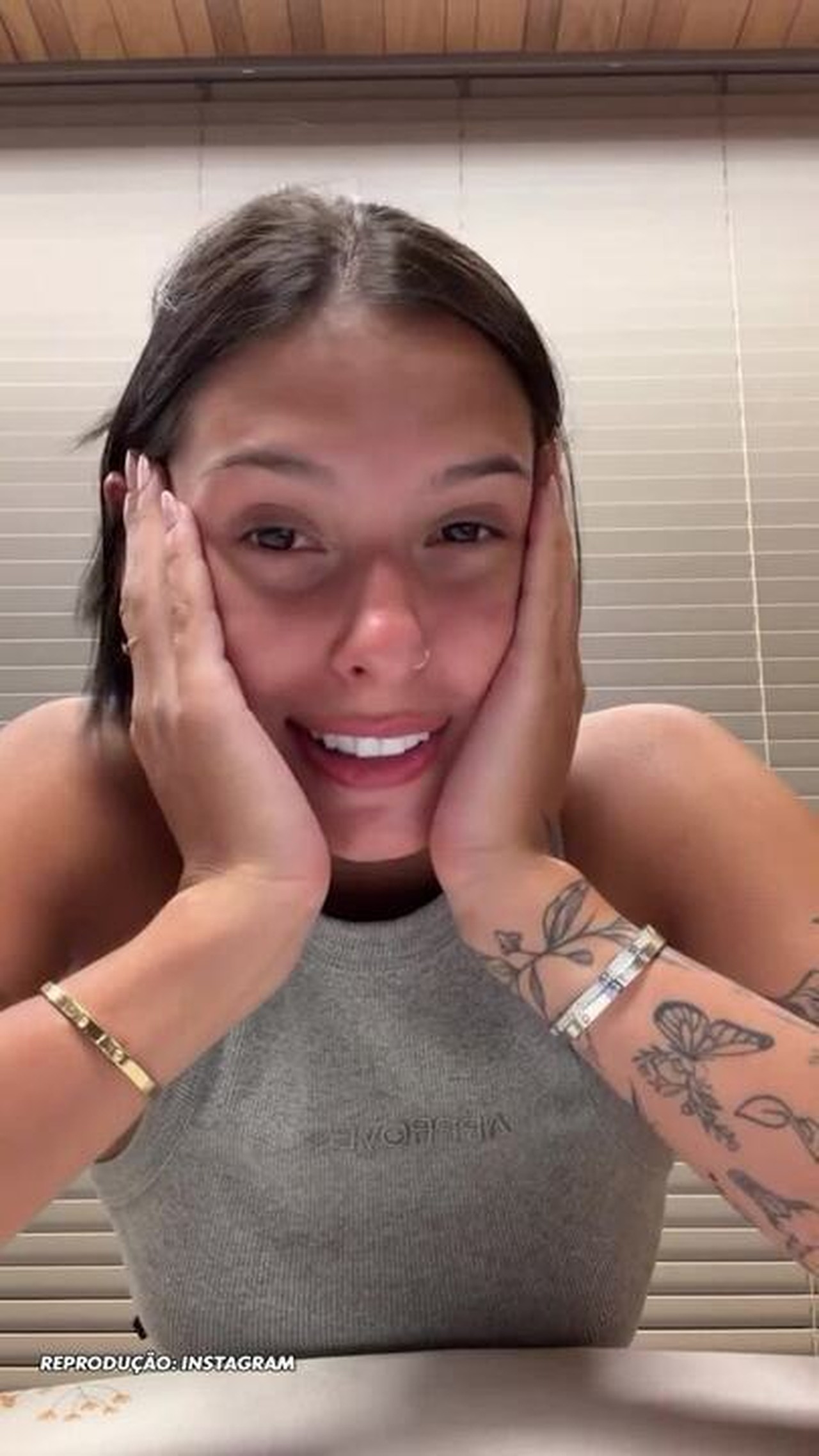 Ana Castela desabafa sobre fofocas: 'Tô nem aí'