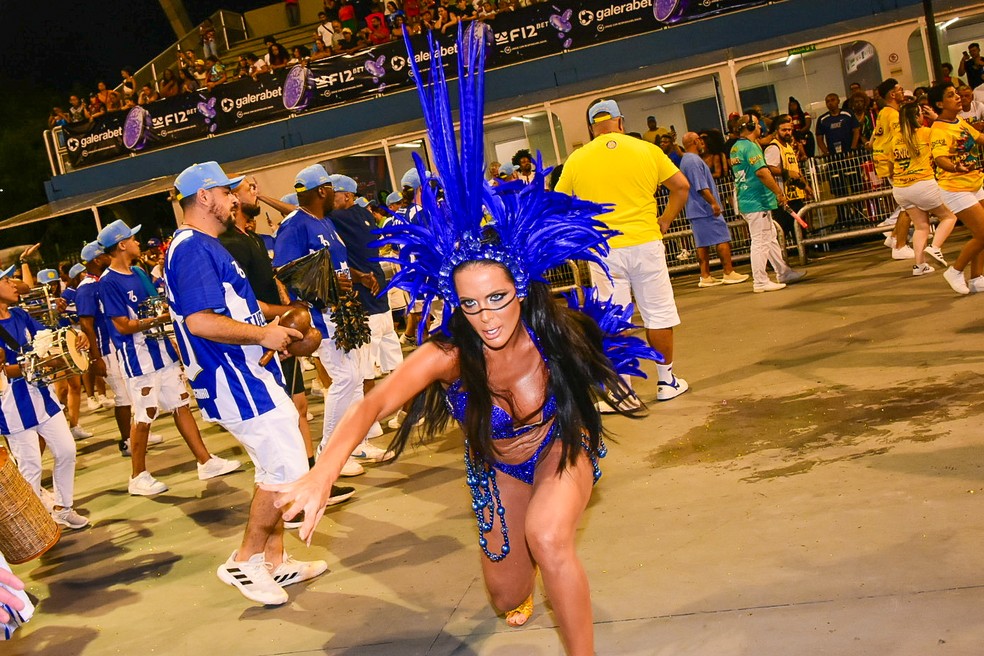 Carla Prata &mdash; Foto: Brazil News