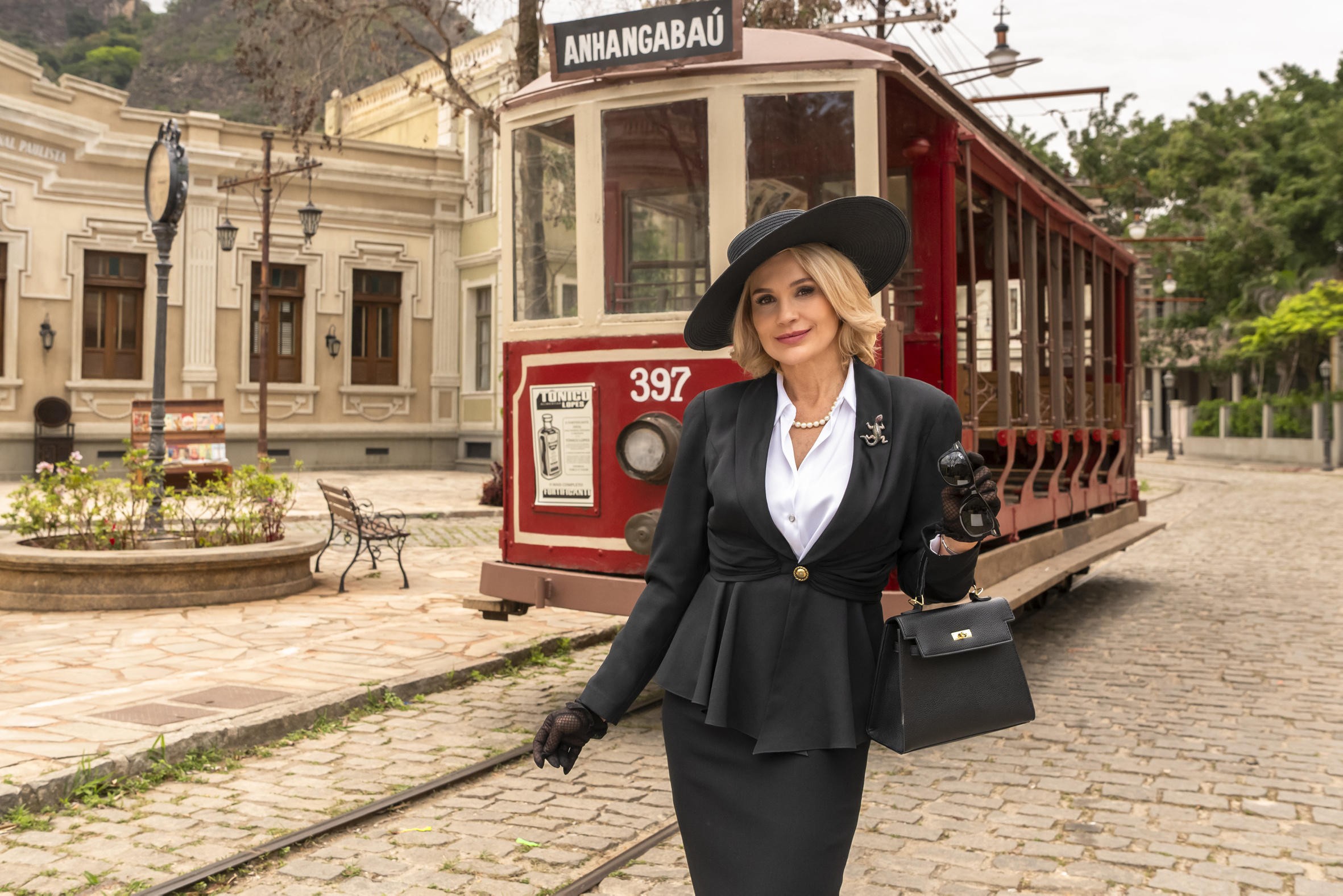 Relembre cinco crimes de Sandra em Êta Mundo Melhor!