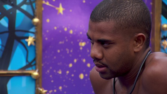 Davi desabafa com Isabelle aps confuso com Leidy Elin: 'Todo mundo viu e ningum falou nada'