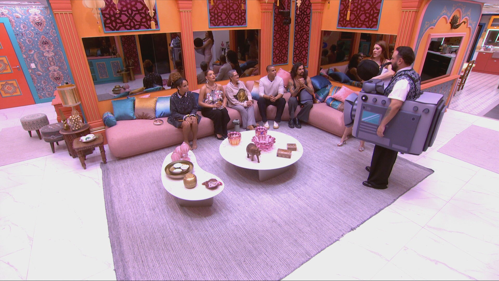 No Big Show A Invasão, Beatriz Reis e Giovanna Pitel celebram participação na Rede BBB