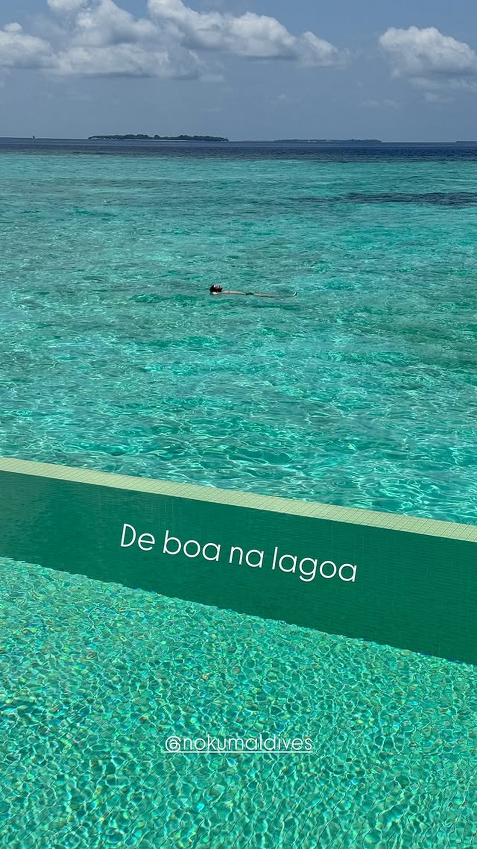 Gustavo Marsengo no mar das Maldivas — Foto: Instagram