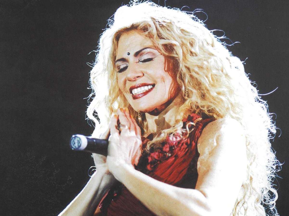 Elba Ramalho mostra fotos da carreira e da família; confira! Tamanho Família gshow