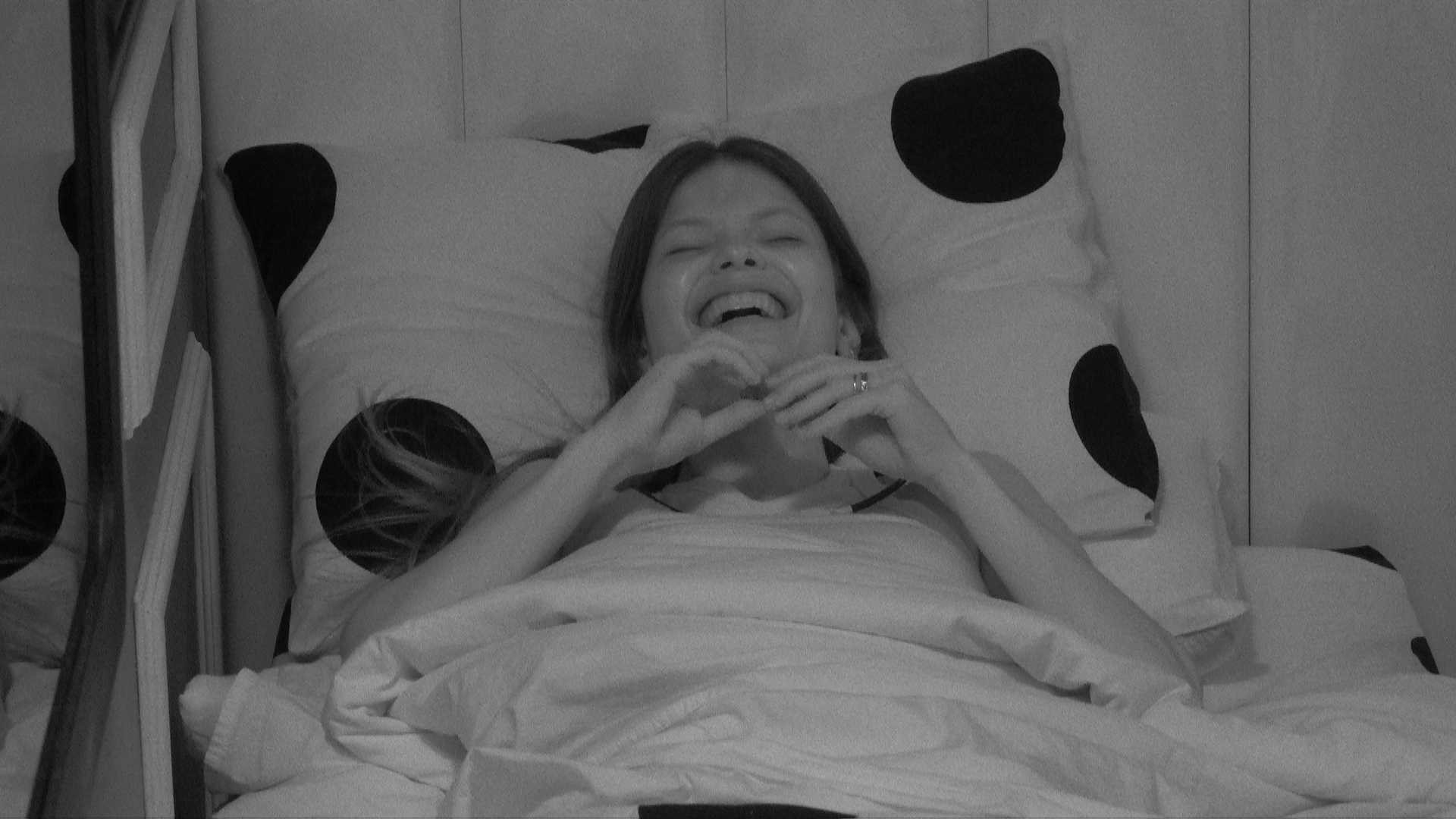 Emparedados, Vitória Strada e Diego Hypolito têm crise de riso ao relembrar trajetória no BBB 25