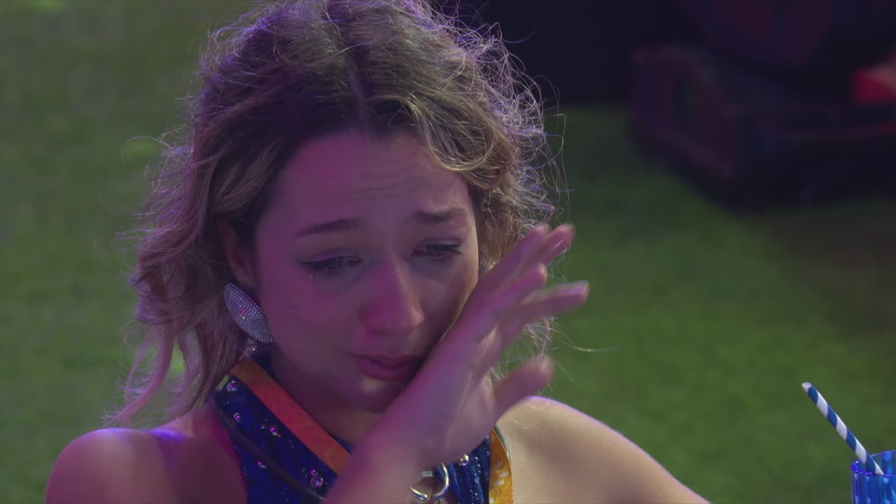 Samira chora e faz promessa de amizade com Milena para fora do BBB 26