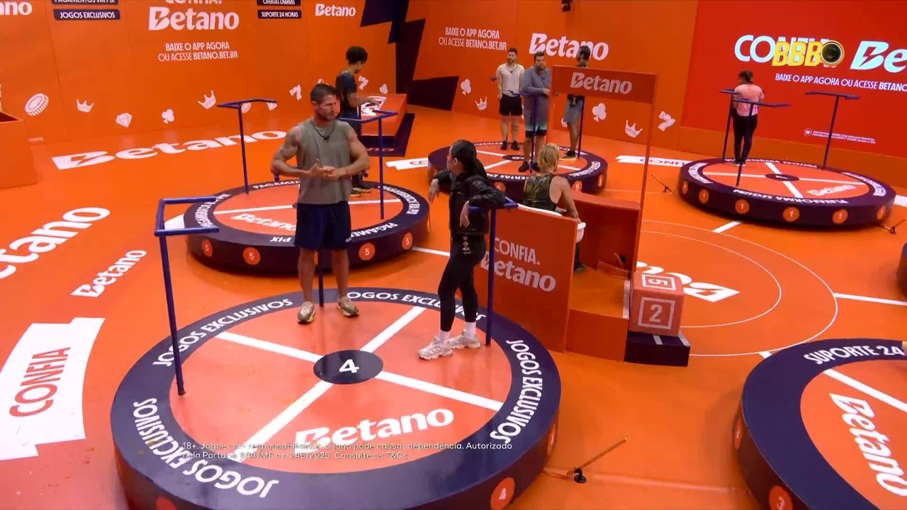 Jordana e Jonas Sulzbach planejam quem eliminar da Prova do Líder: 'Babu é parrudo'