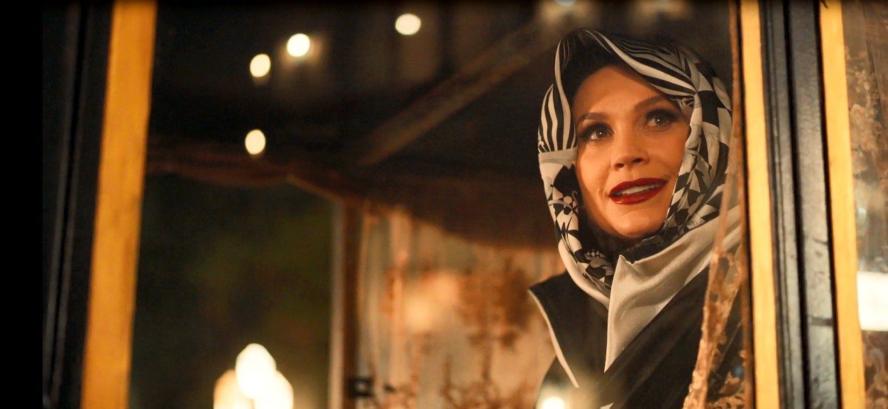 Êta Mundo Melhor!: Sandra muda visual para virar baronesa Sofia Deschamps