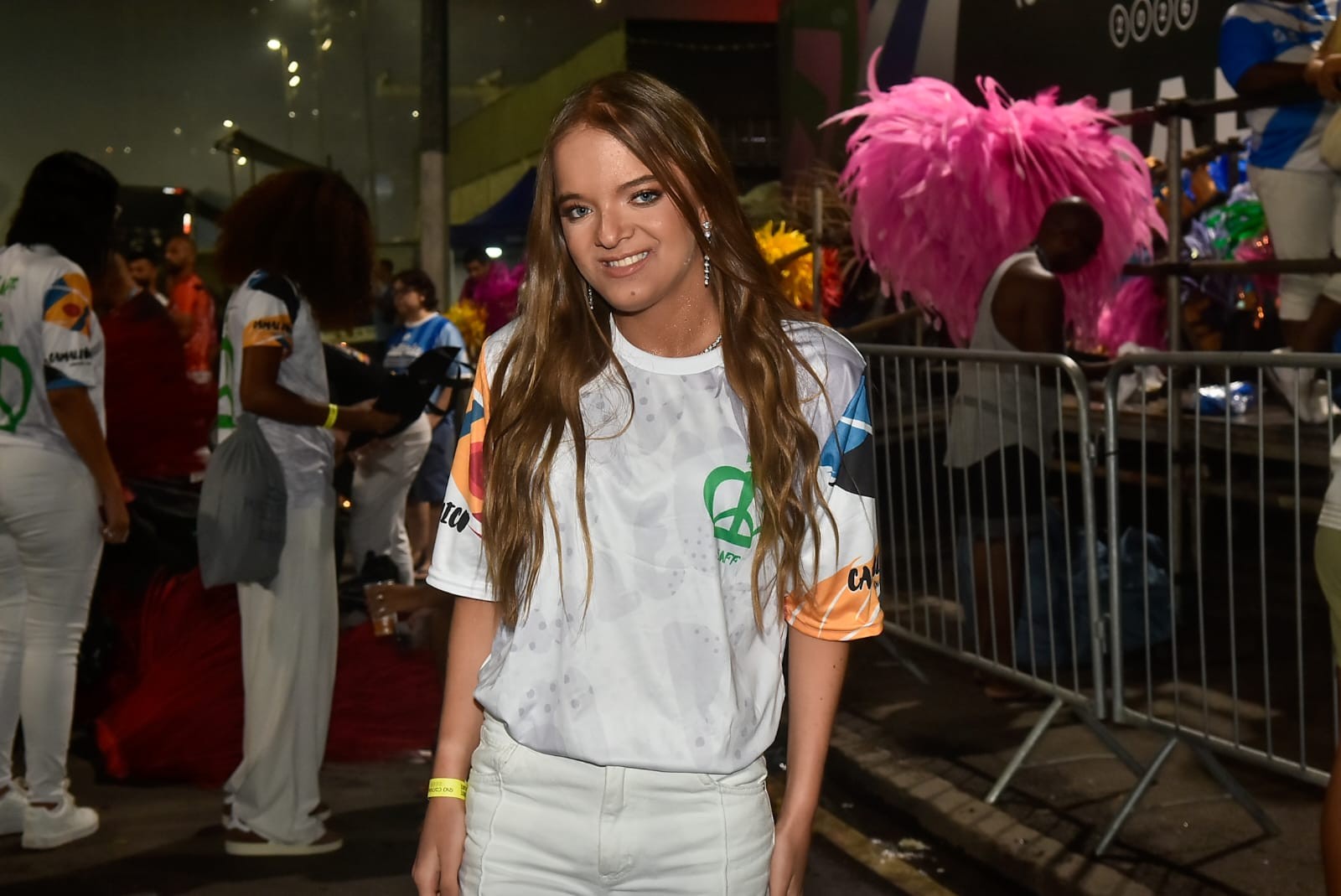 Rafa Justus estreia na Sapucaí como apoio da amiga, Duda Guerra