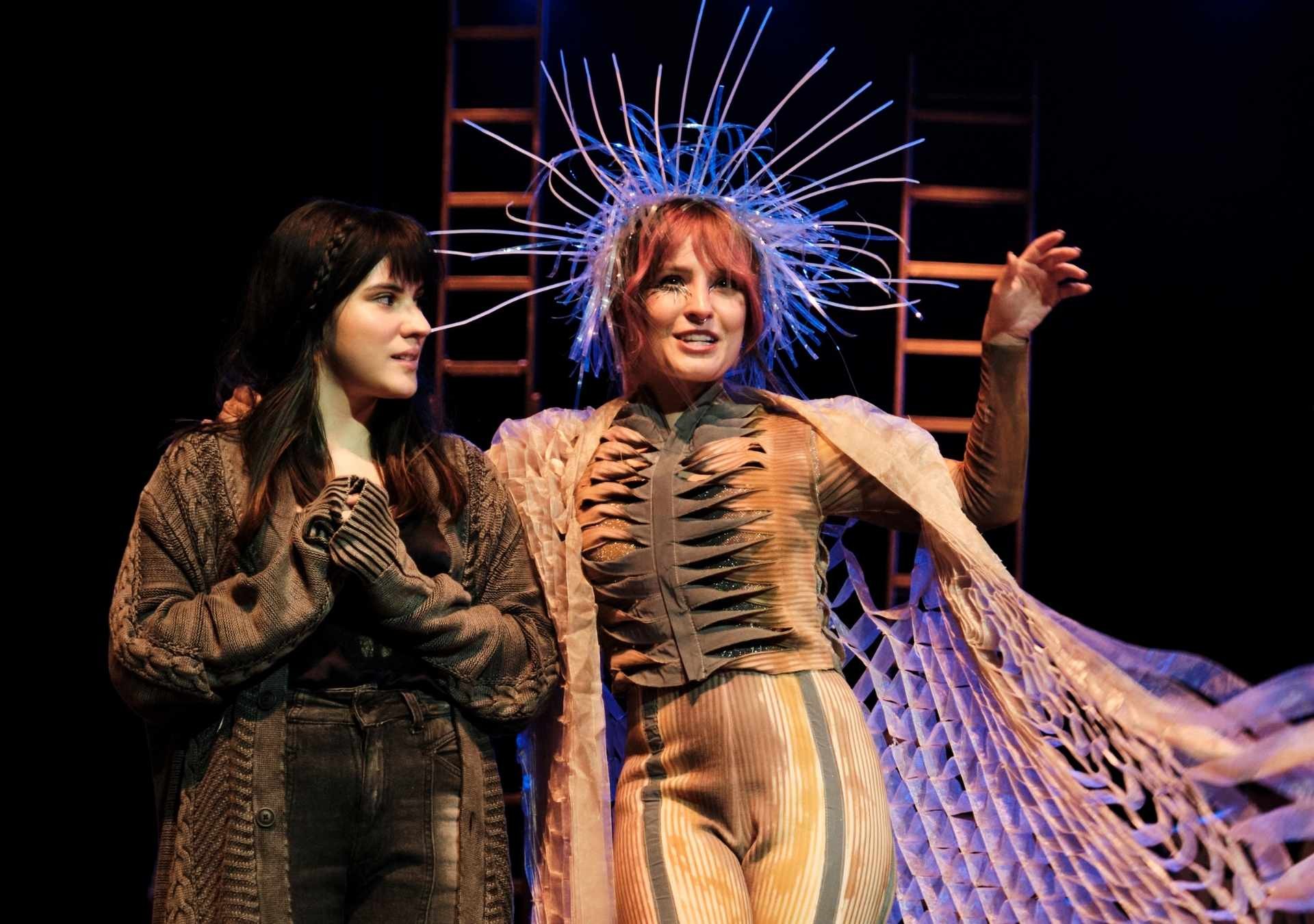 Para Larissa Manoela, 'Traição Entre Amigas' traz sua performance mais desafiadora