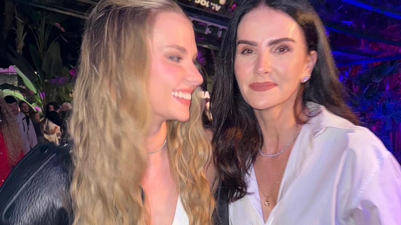 Lisandra Souto e Tande celebram os 26 anos da filha, Yasmin Souto, com fotos e declarações