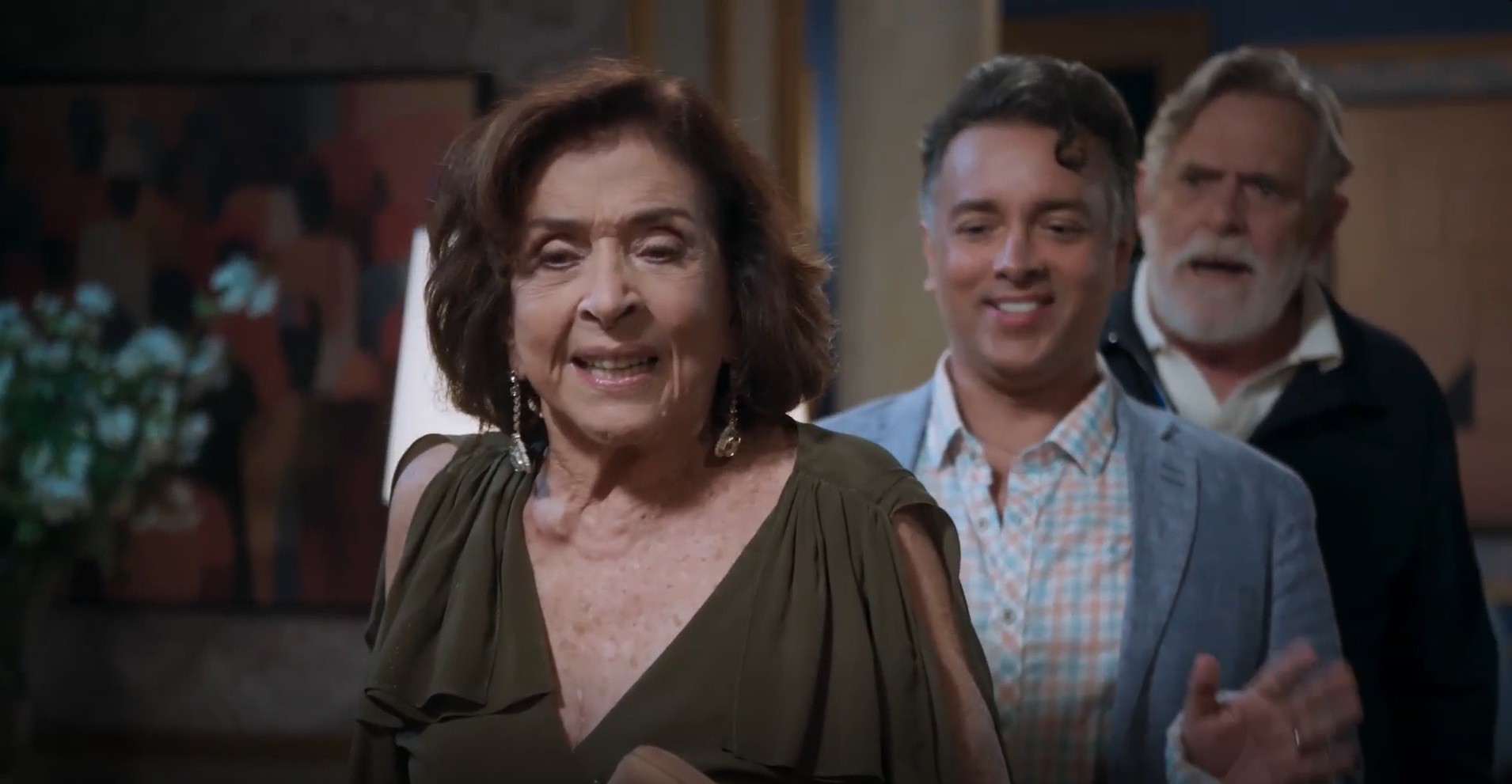 Volta por Cima: Gigi surpreende Belisa chamando-a de mãe