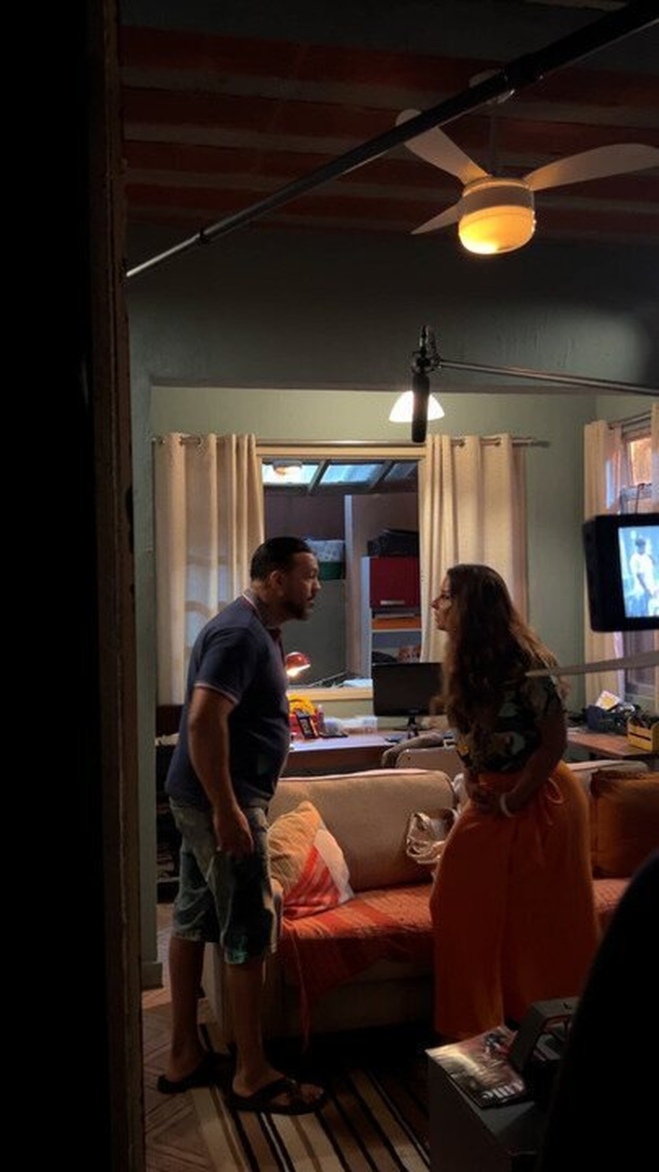 Confira primeiras imagens de Misael e Consuelo em Três Graças