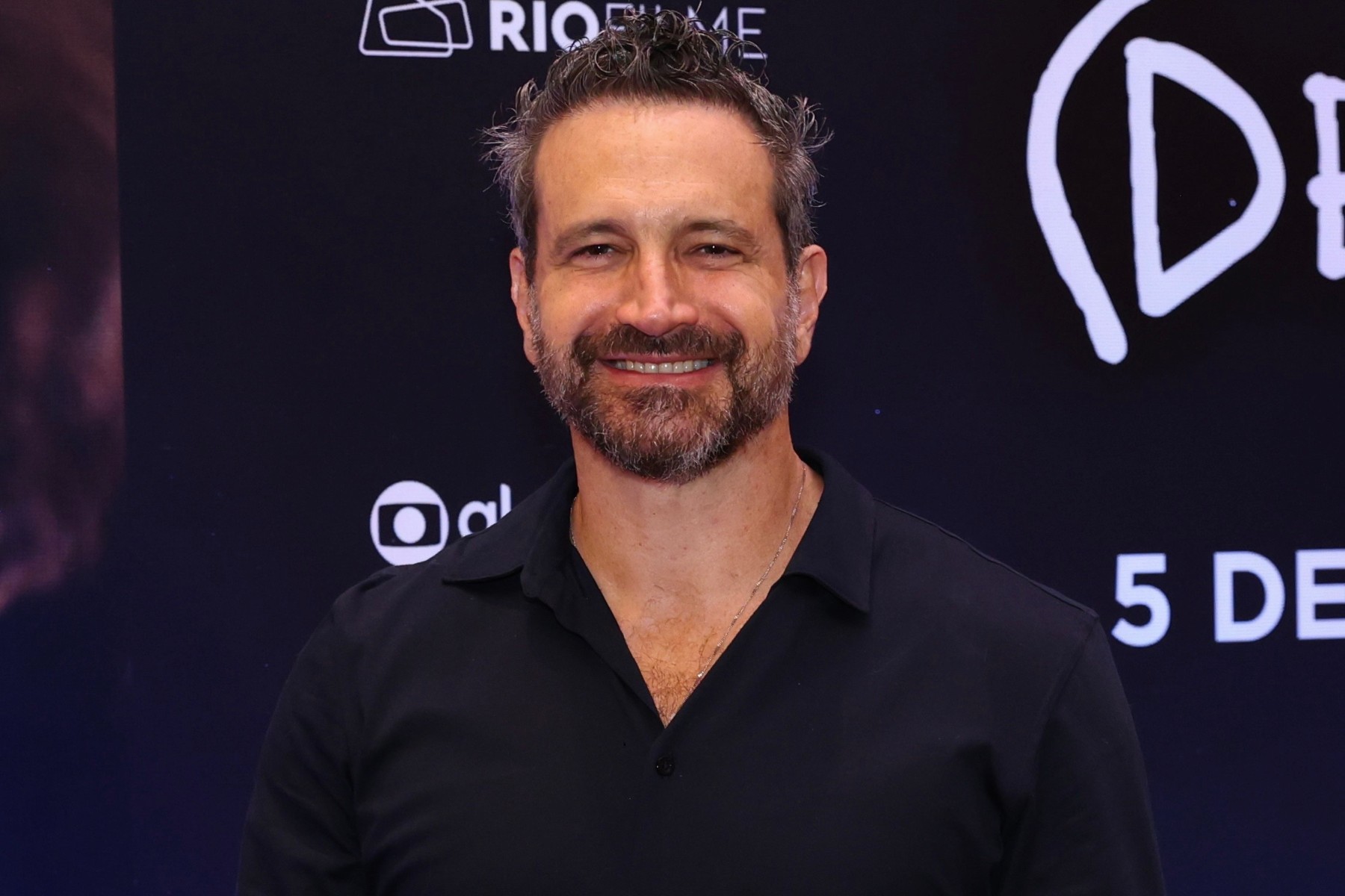 Biólogo, Caco Ciocler não descarta possibilidade de fazer mestrado: 'Fiquei muito encantado'