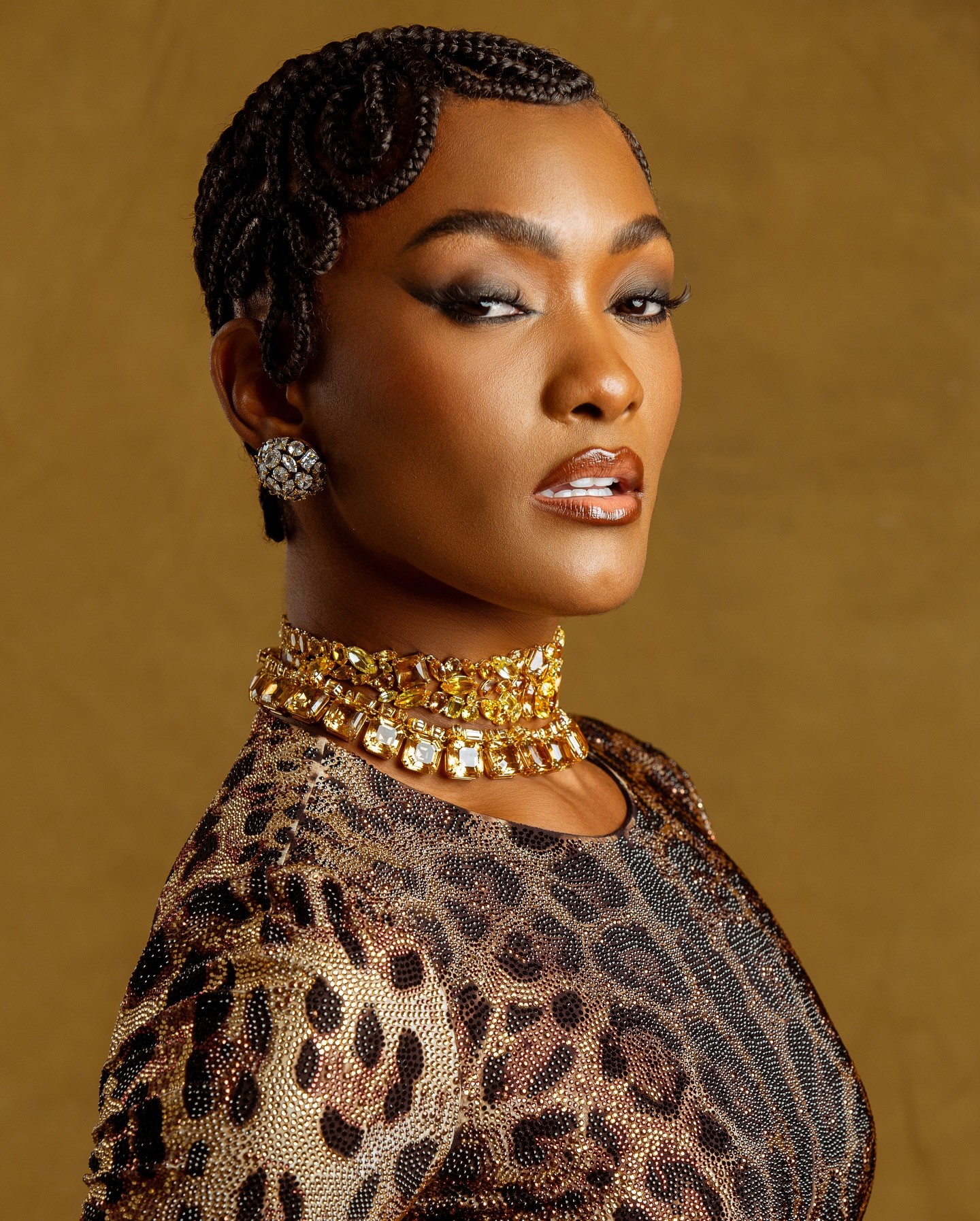 Erika Januza é internada após infecção renal; veja estado de saúde