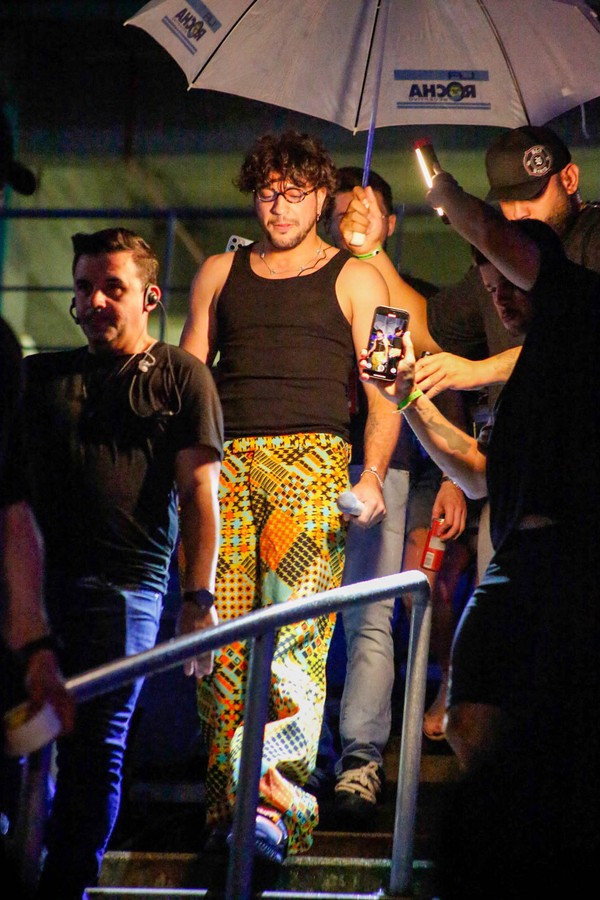 Rafa Kalimann comparece a show de Nattan em Carnatal — Foto: Paulo Tauil / BrazilNews