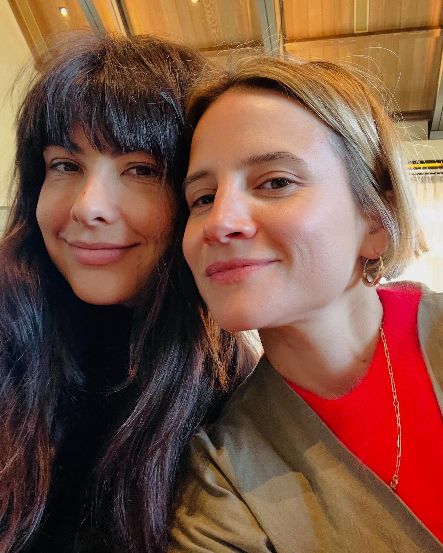 Bianca Comparato celebra um ano com a namorada, Rafaella Caniello | Gshow