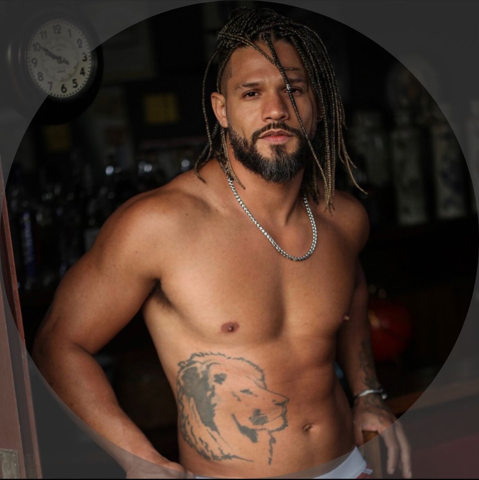 Juninho faz sucesso nas plataformas de conteúdo adulto — Foto: Arquivo pessoal