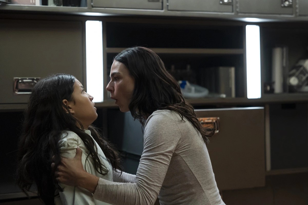 Com Isis Valverde, 'Quarto do Pânico' ganha cena inédita; assista