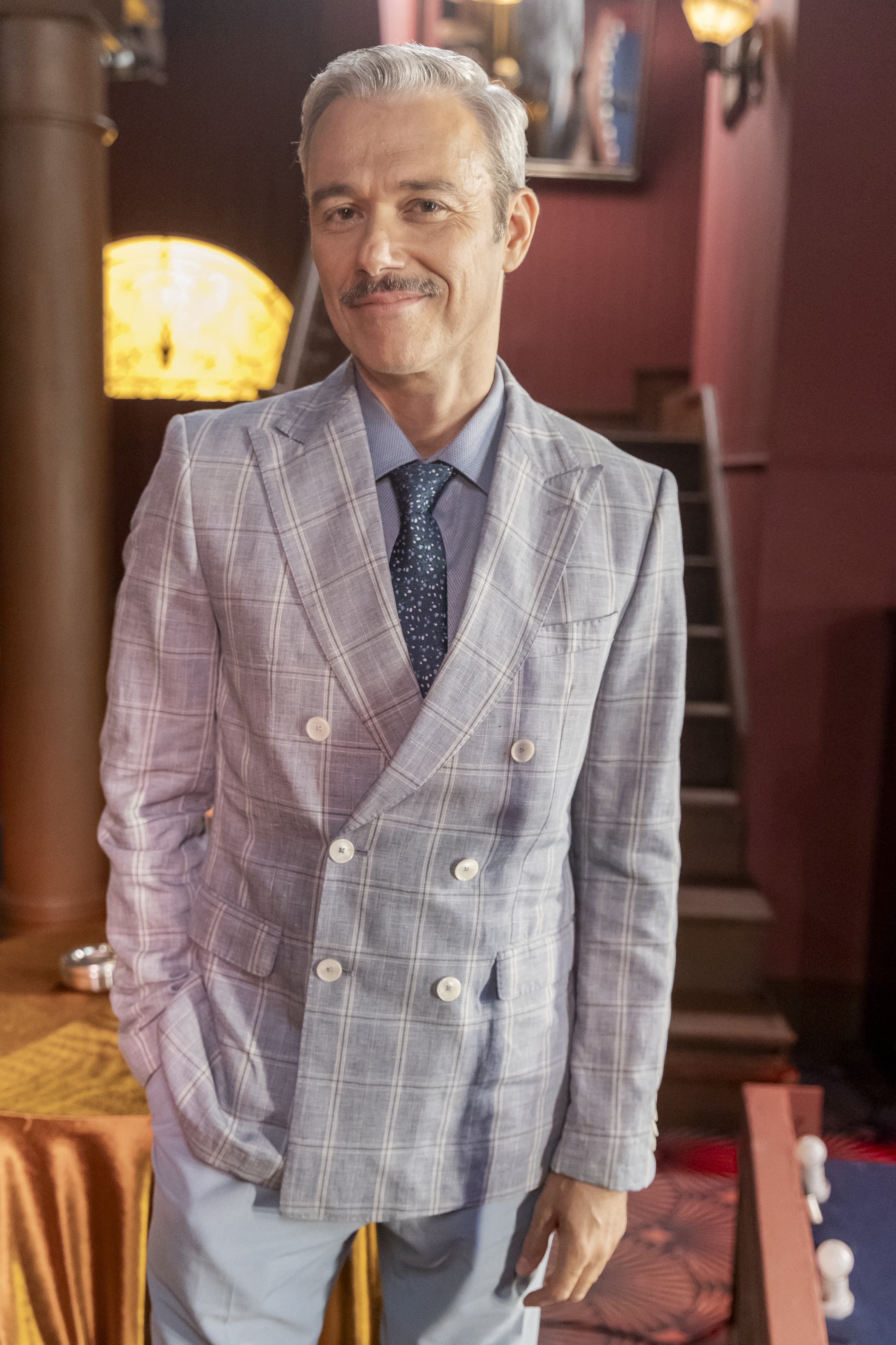 Angelo Paes Leme volta às novelas em Garota do Momento