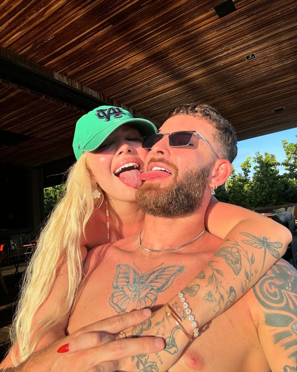 Léo Pereira e Karoline Lima em viagem no Ceará — Foto: Reprodução/Instagram
