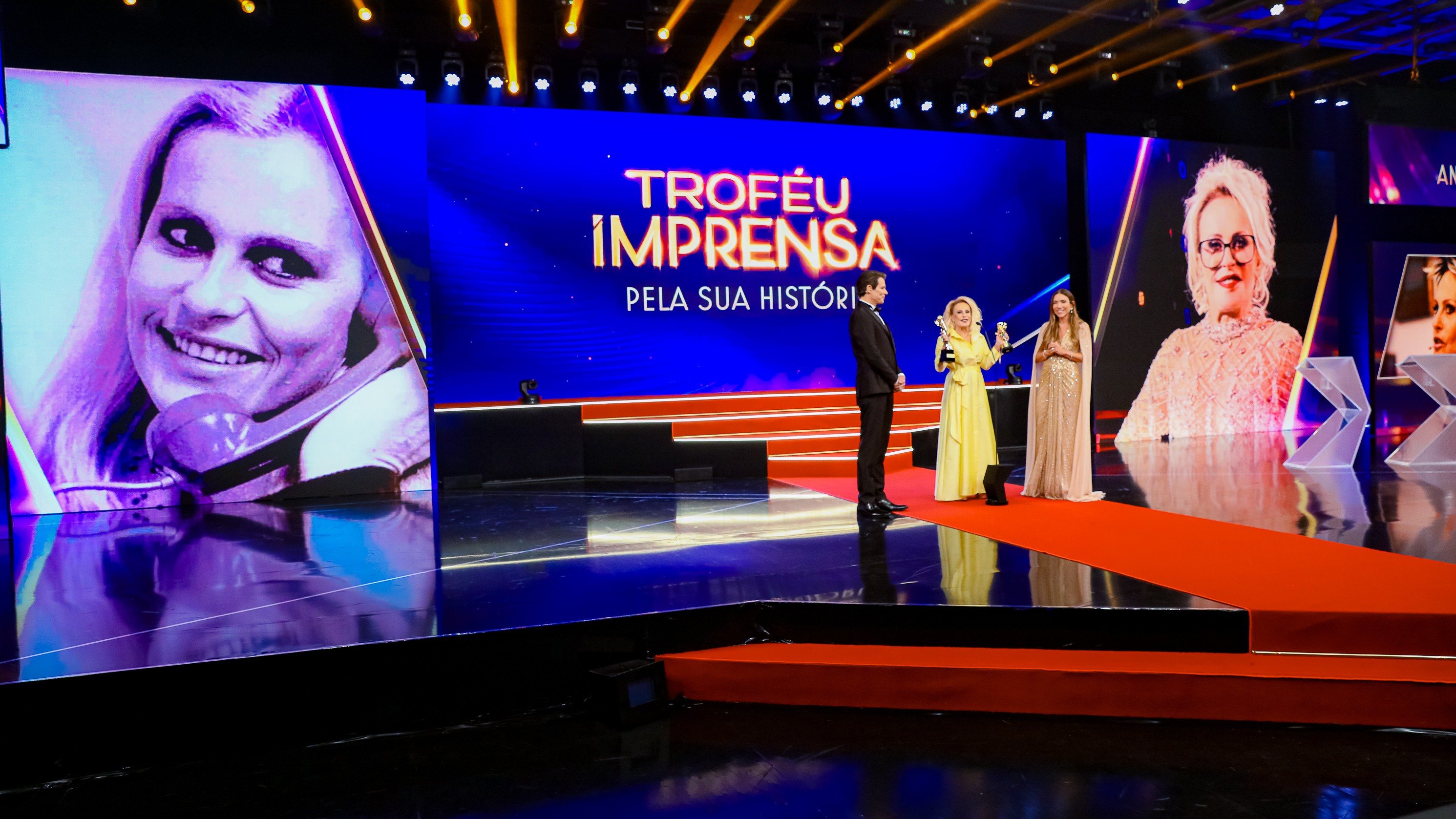 Ana Maria Braga celebra vitórias e homenagem no Troféu Imprensa: 'Passa um filme'
