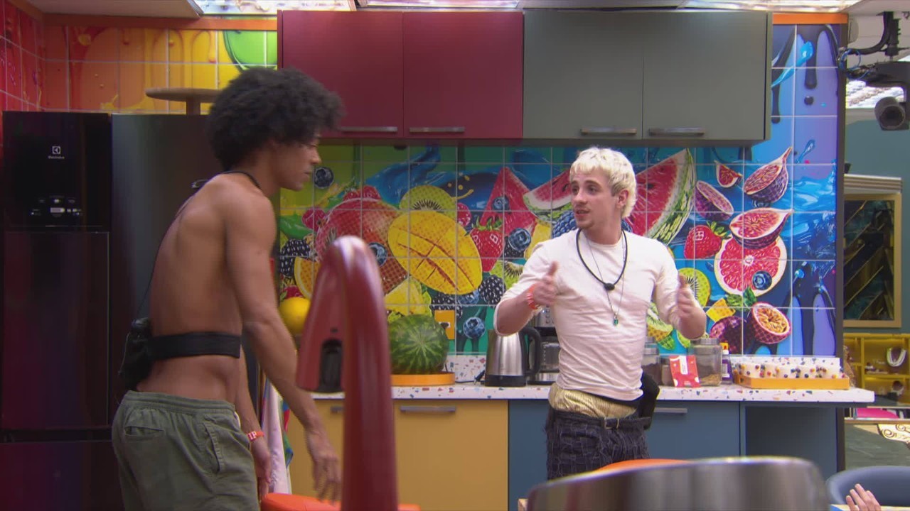 Juliano Floss detona Jordana para brothers: 'Se intitulou como perseguida'