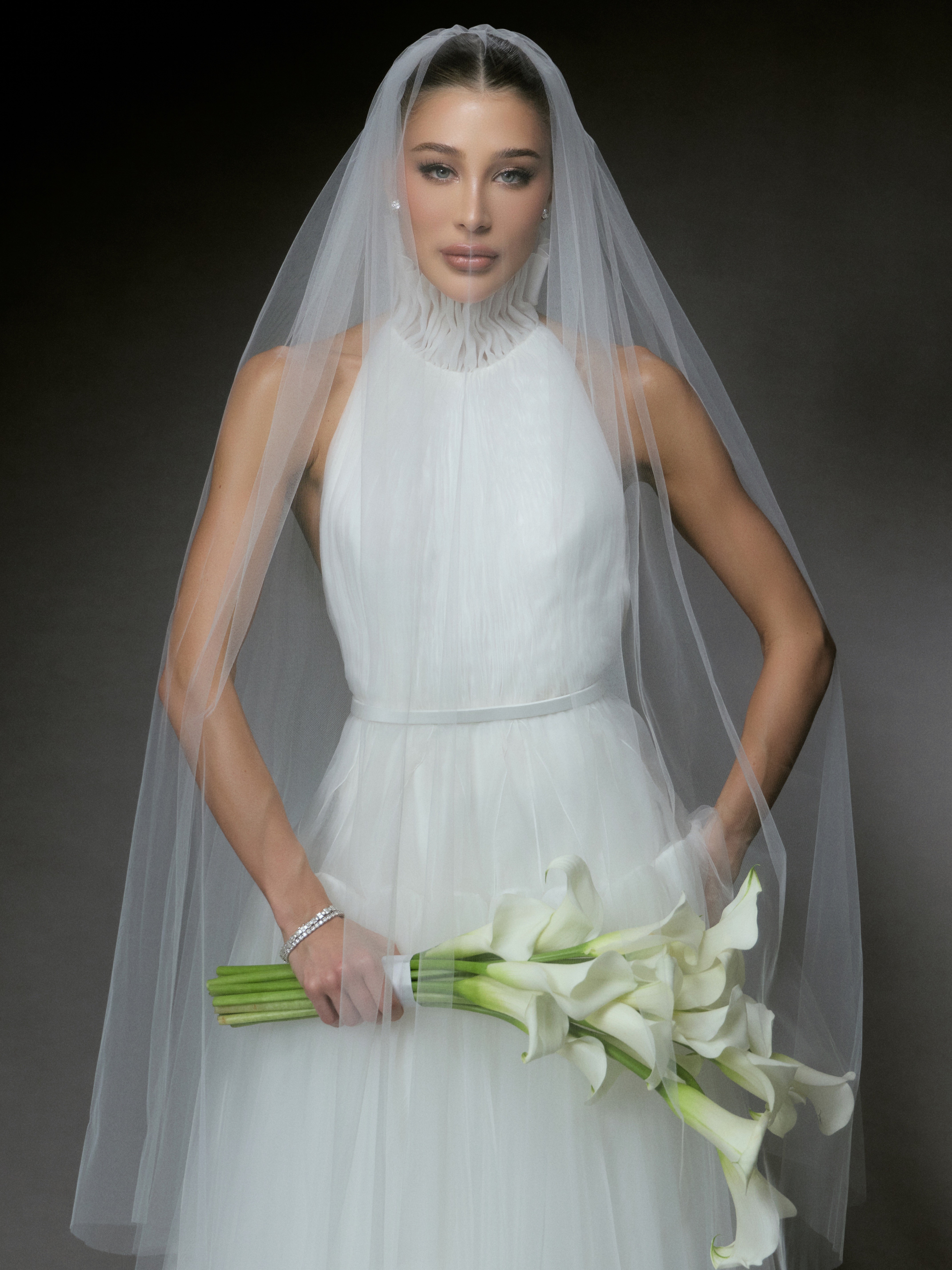 Luciano Huck, Angélica, Rodrigo Faro e mais famosos prestigiam casamento de influenciadora digital e empresário