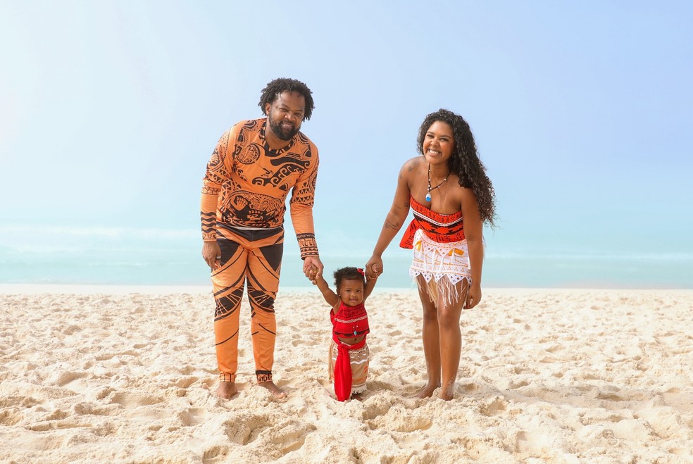 Xande de Pilares comemora os nove meses da filha — Foto: Reprodução