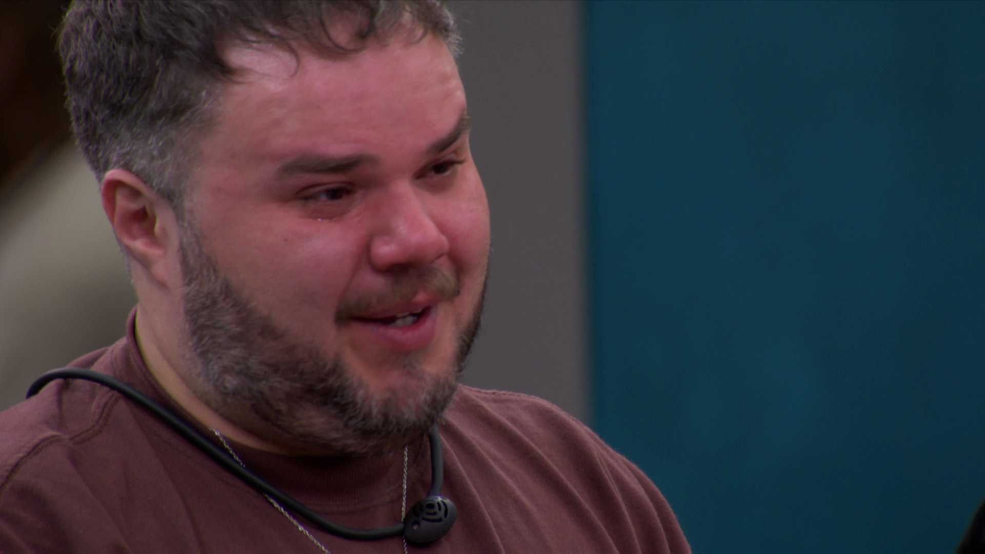 Hanii chora após visita de Daniela Mercury, e cantora se emociona: 'Que lindo!'