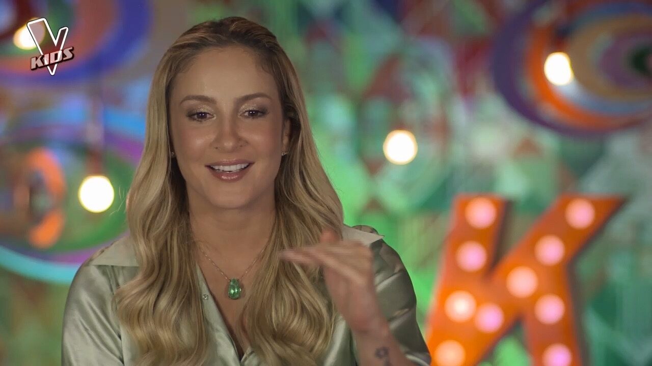 Claudia Leitte comenta segundo dia de Batalhas