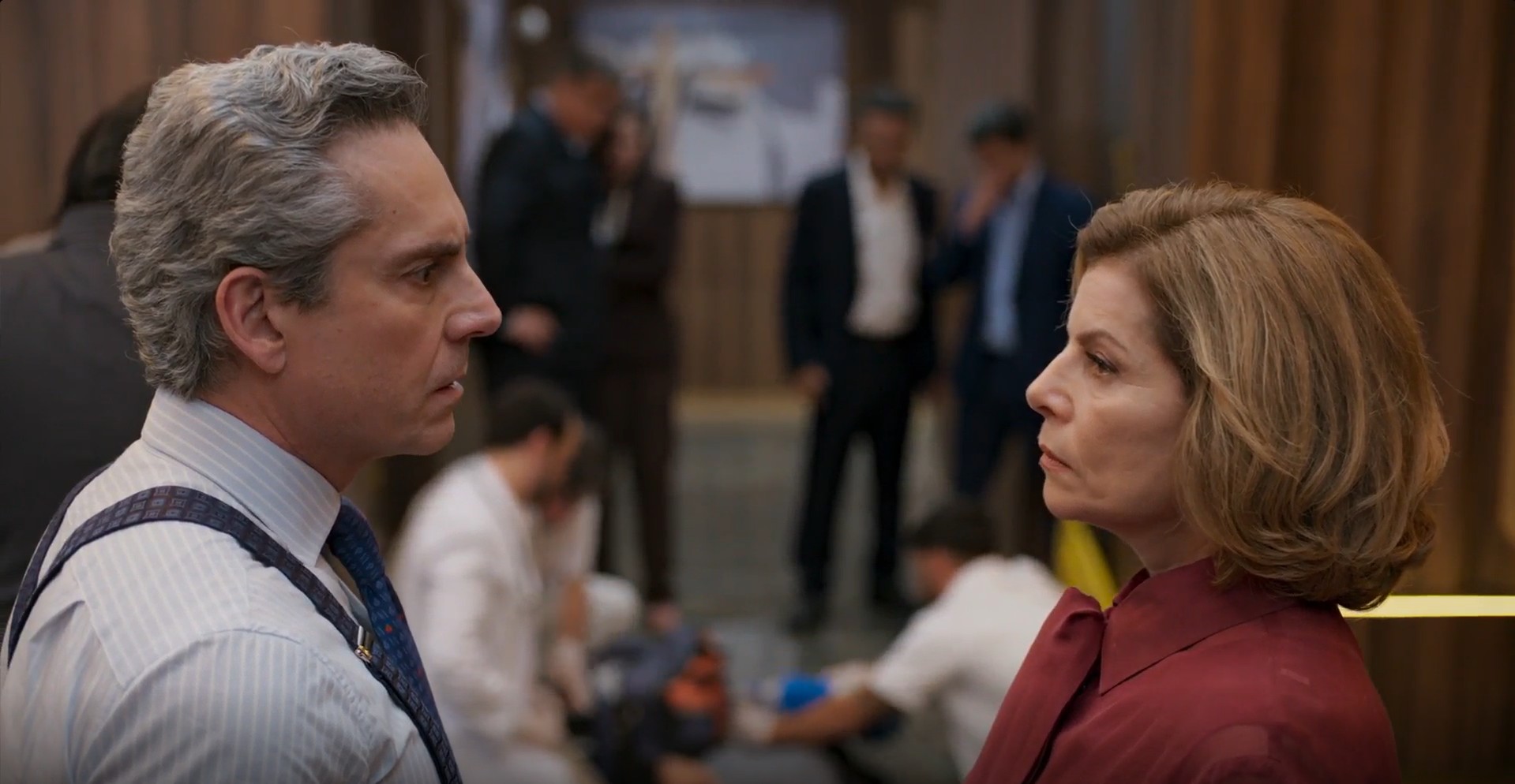 Vale Tudo: Marco Aurélio se desculpa com Odete