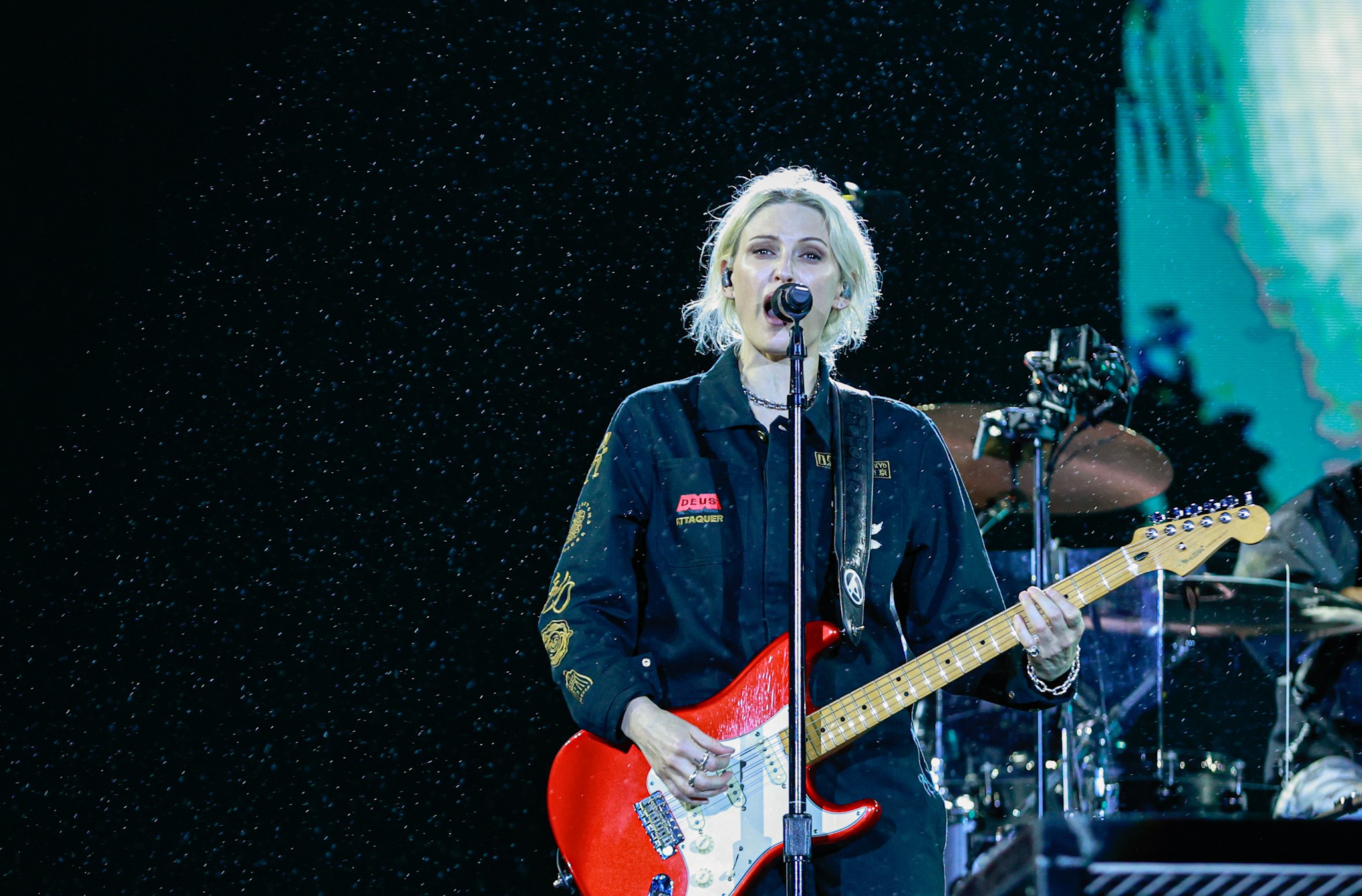 Linkin Park faz show sob garoa em São Paulo