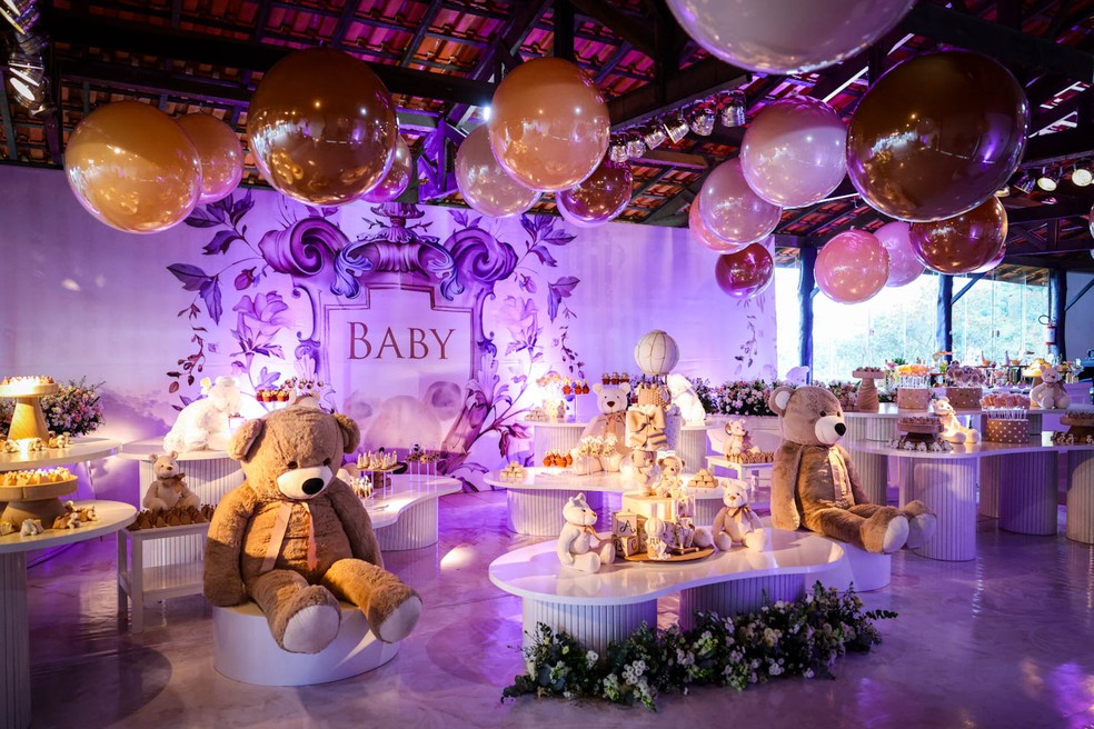 Chá revelação do bebê de Graciele e Zezé di Camargo — Foto: Manuela Scarpa/Brazil News