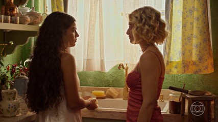 Blandina pergunta se Quinota confia nela