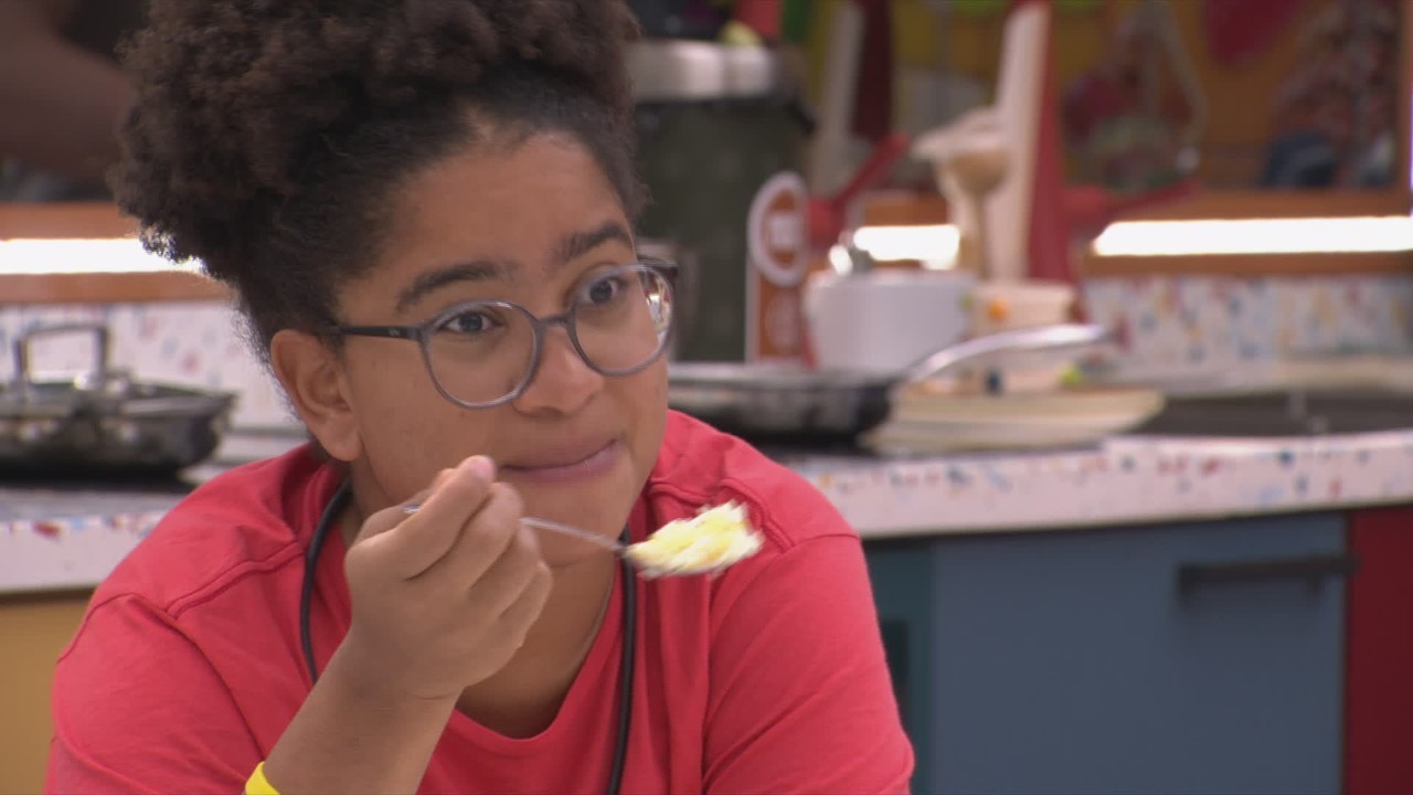 Milena critica aproximação de brothers que estão na Xepa: 'Viraram amigos de anos'