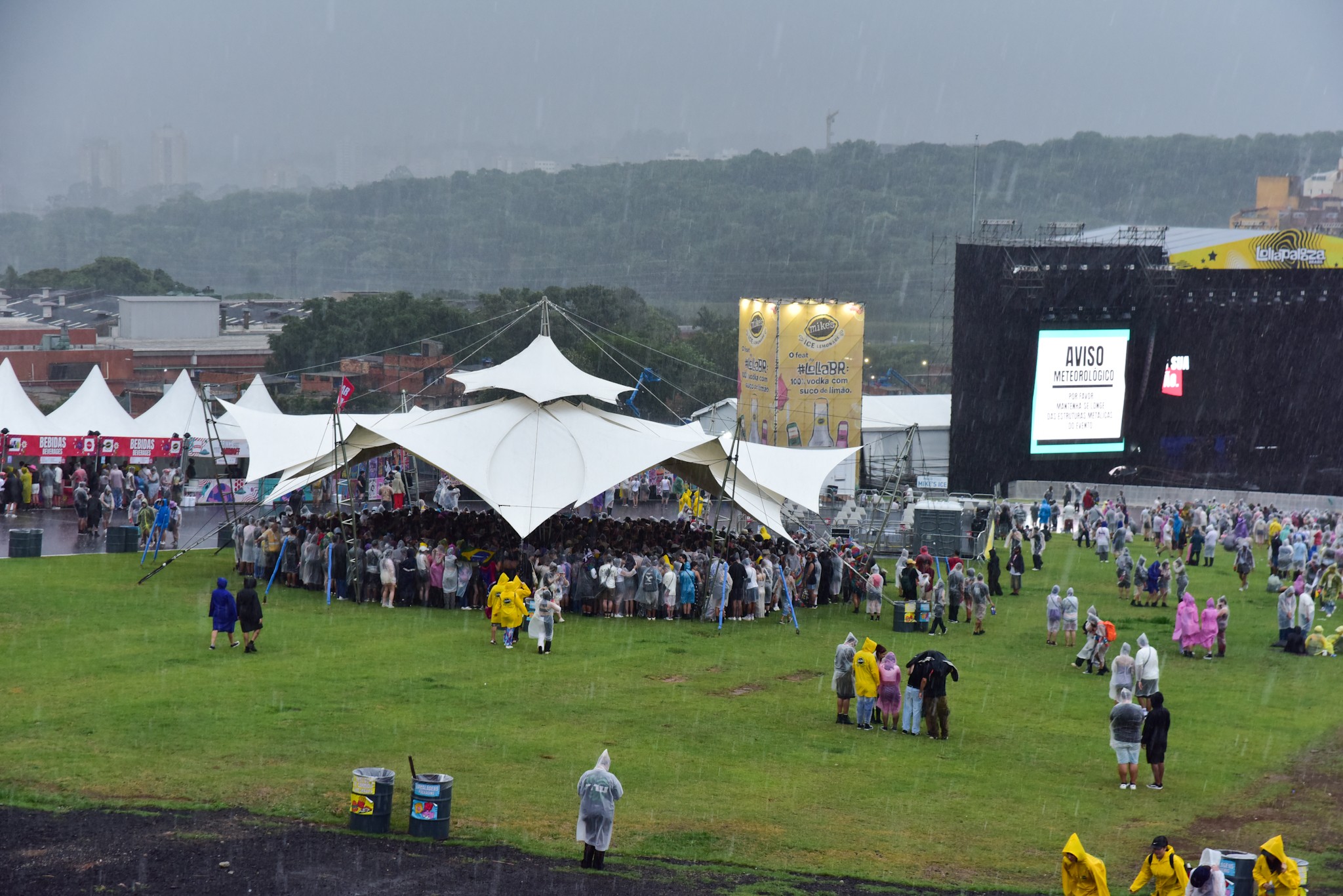 Lollapalooza 2026: qual é a previsão do tempo para hoje, sexta, 20?