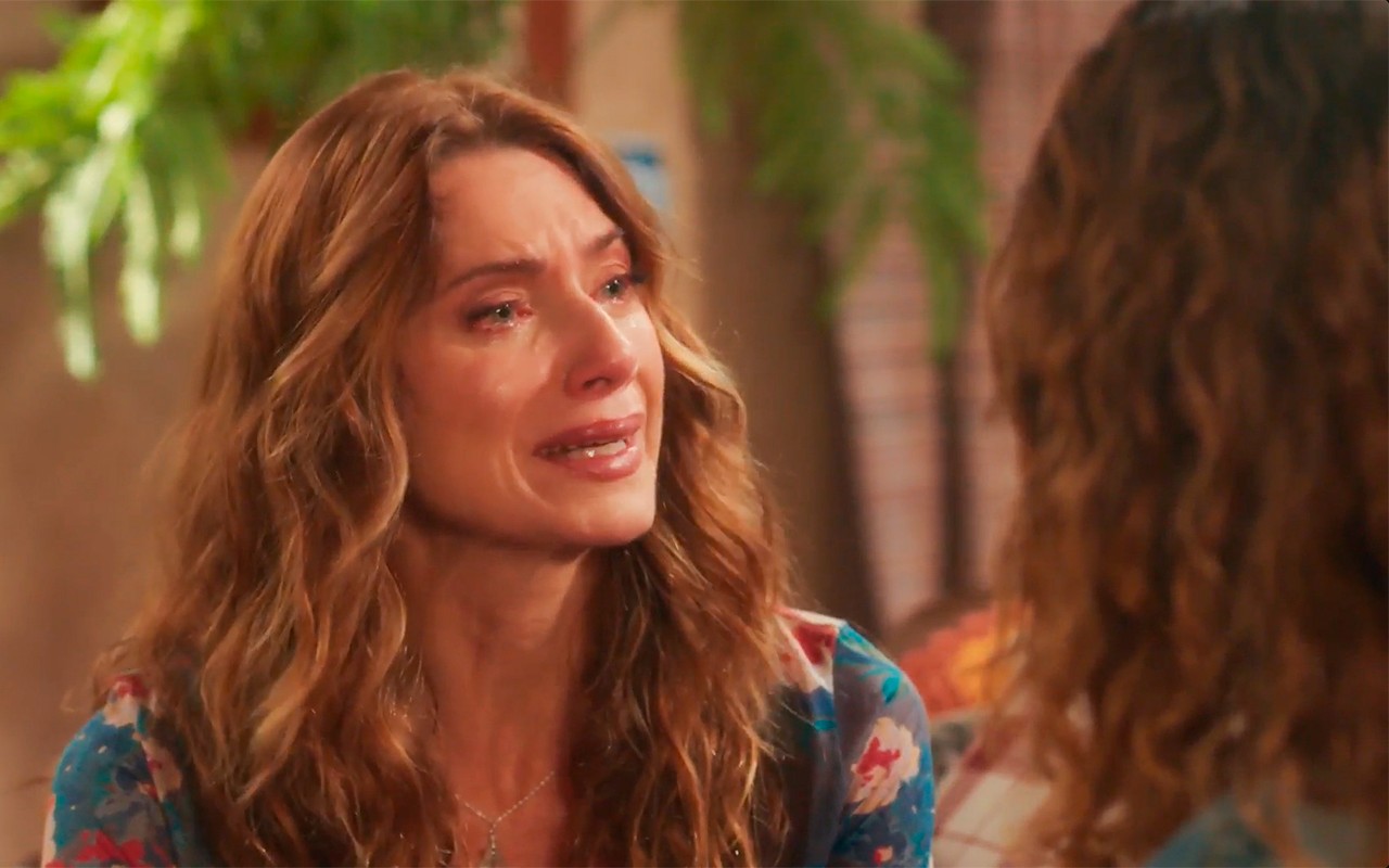 Coração Acelerado: Janete resgata fotos do passado para fazer as pazes com Agrado