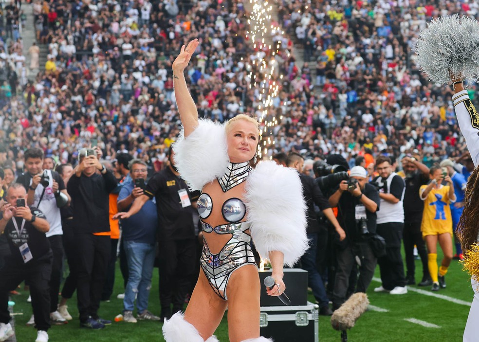 Xuxa no Futebol da Esperança — Foto: brazil news